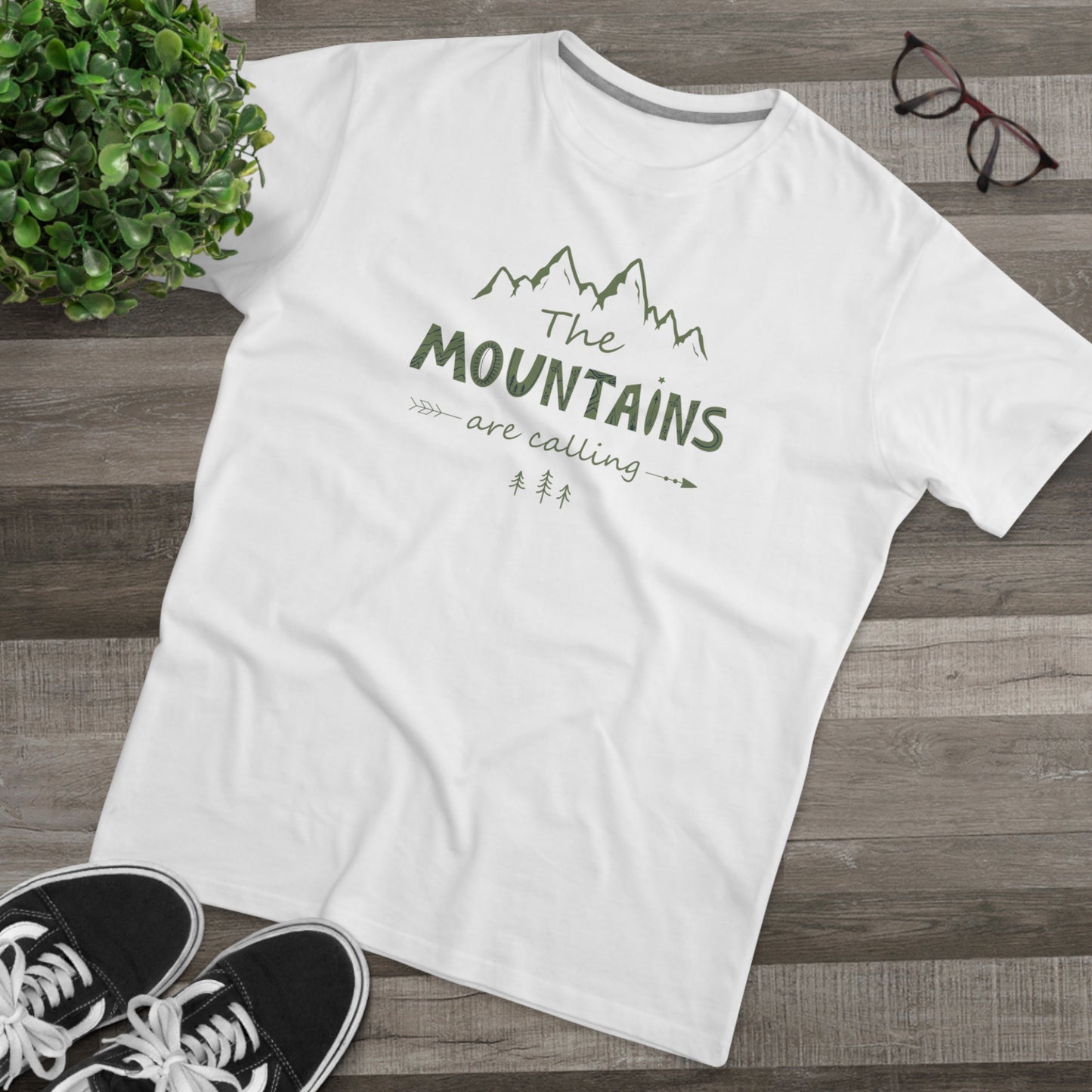 The Mountain Men's T-Shirt - Modern-fit Tee
