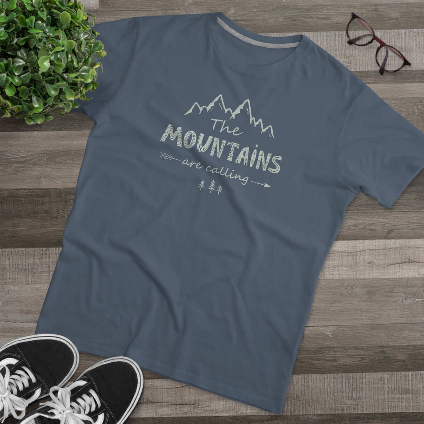 The Mountain Men's T-Shirt - Modern-fit Tee