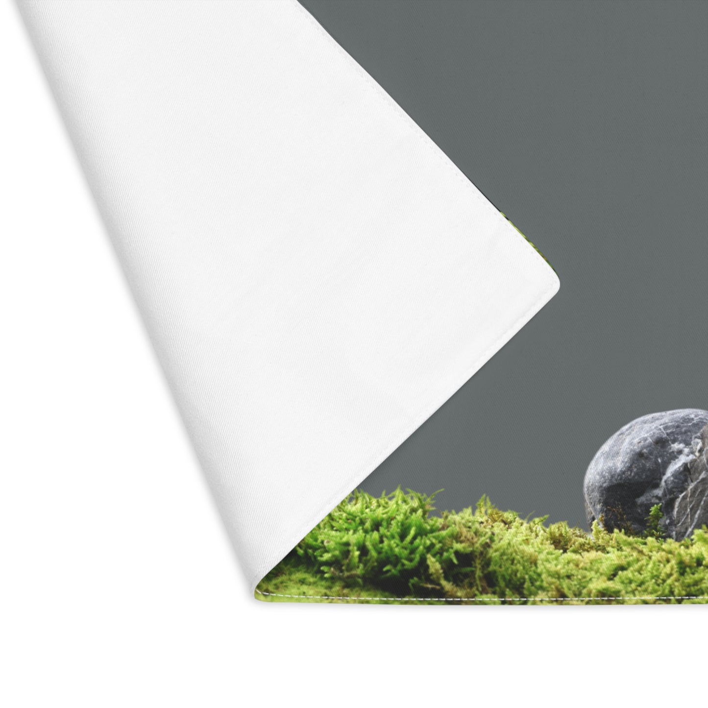Mossy Rock Placemat, 1pc