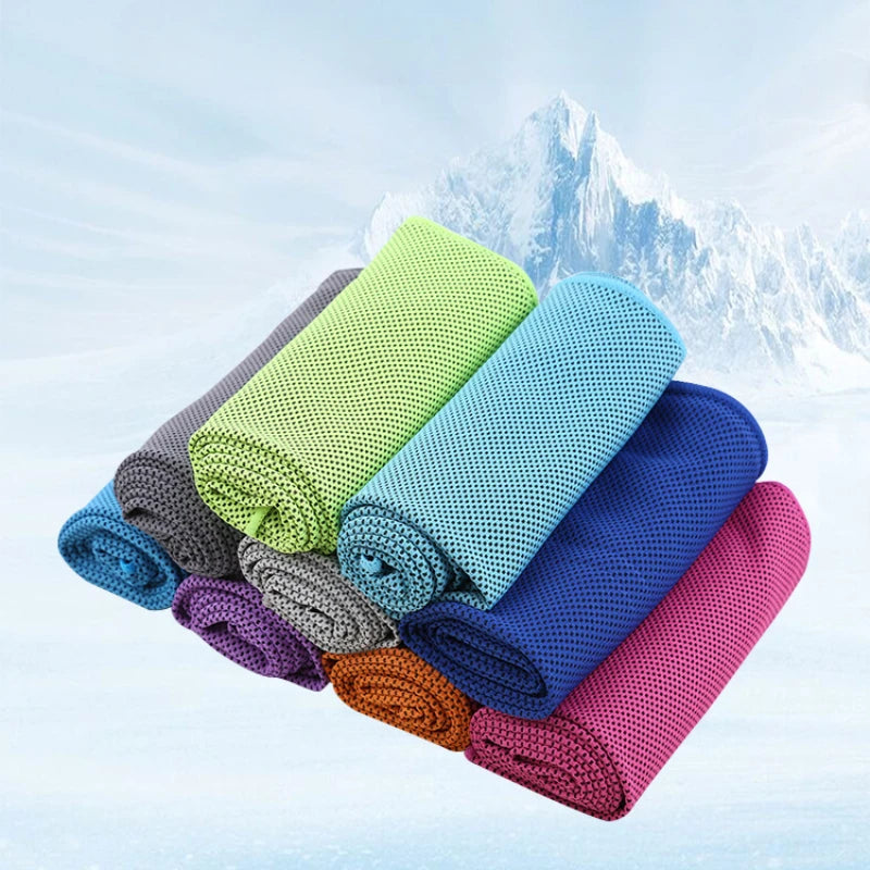 Outdoor Cooling Towel - with Silicone Case