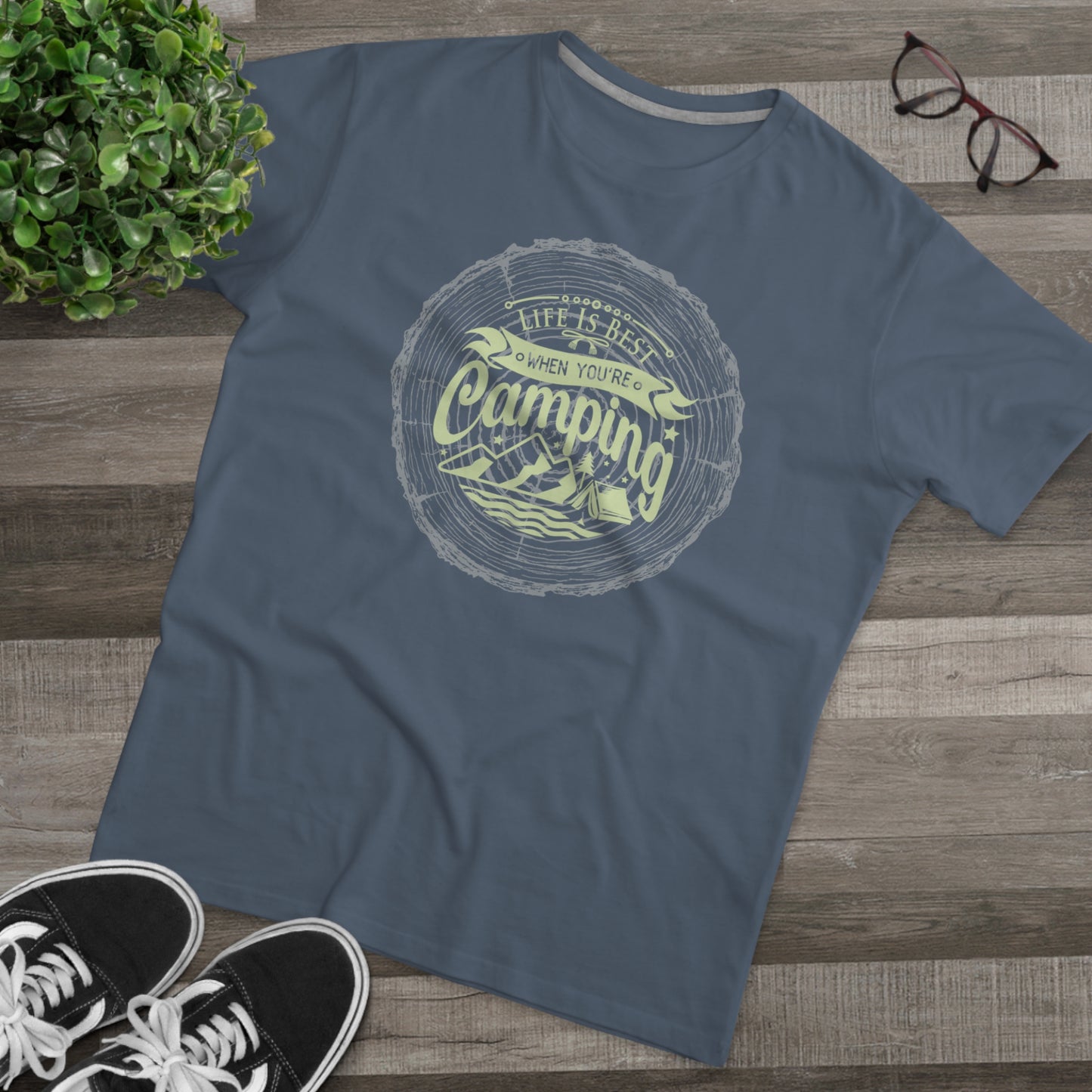 Life Is Best When Your Camping - Men's T Shirt