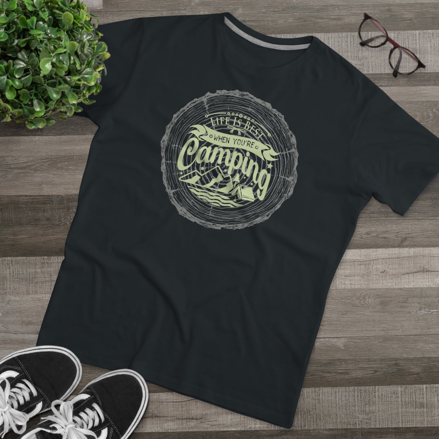 Life Is Best When Your Camping - Men's T Shirt