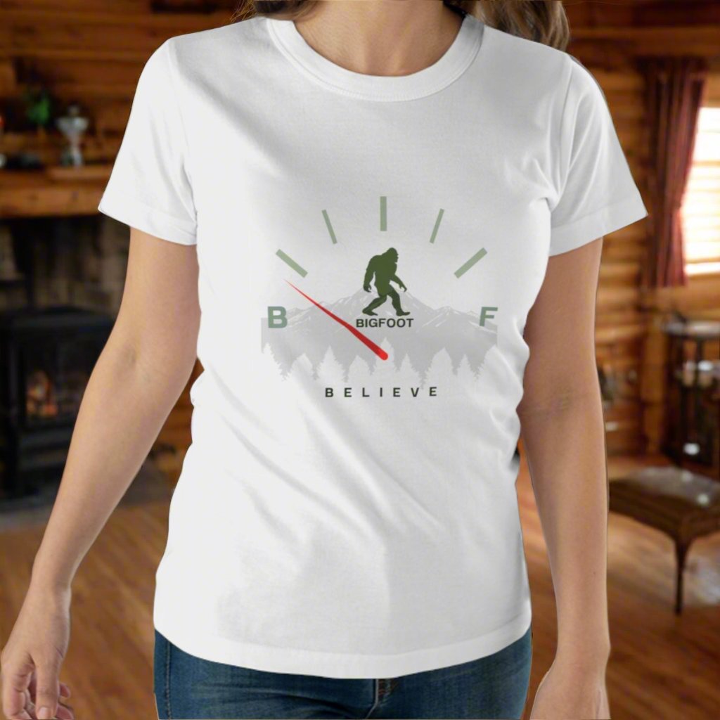 Bigfoot Believer Women's T-shirt