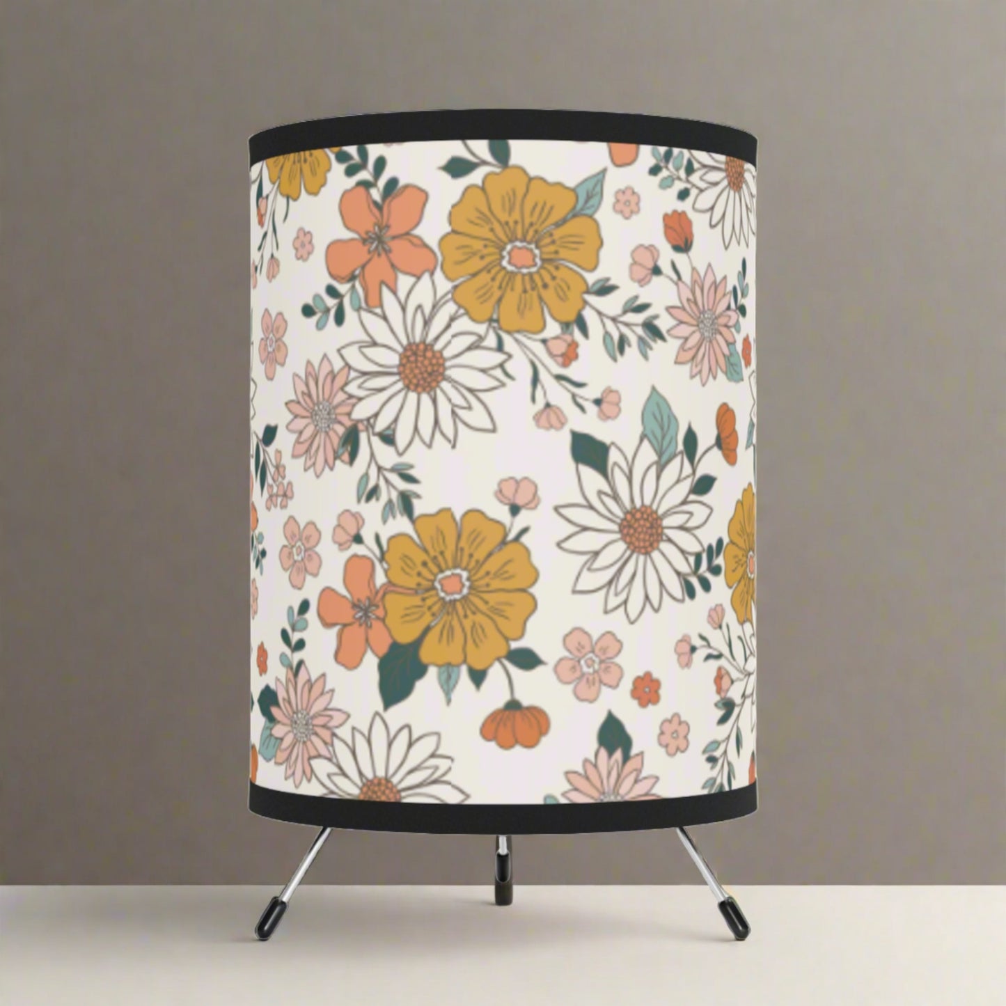 Retro Flower Tripod Lamp