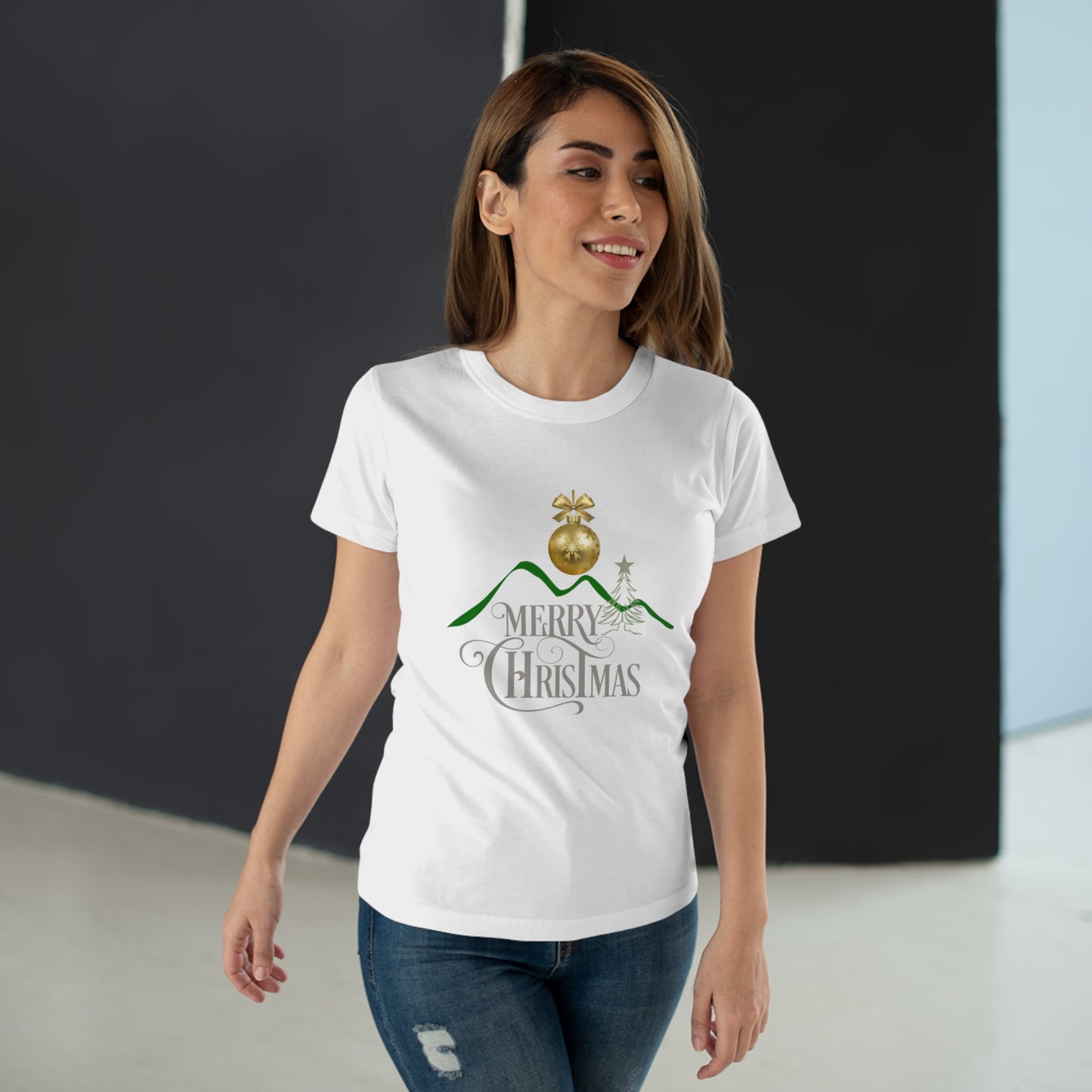 Merry Christmas Mountain Top Women's T-shirt