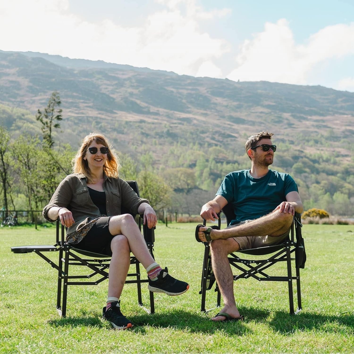 Camping Directors Chair, Heavy Duty,Oversized Portable Folding Chair with Side Table, Pocket for Beach, Fishing,Trip,Picnic,Lawn,Concert Outdoor Foldable Camp Chairs