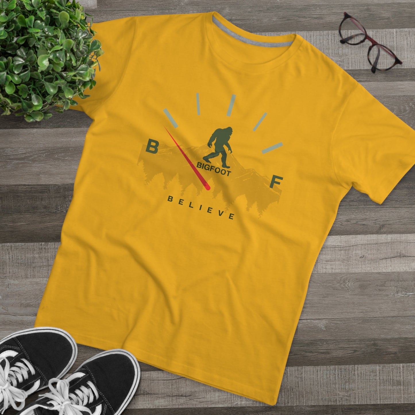 Bigfoot Believer - Men's Tee