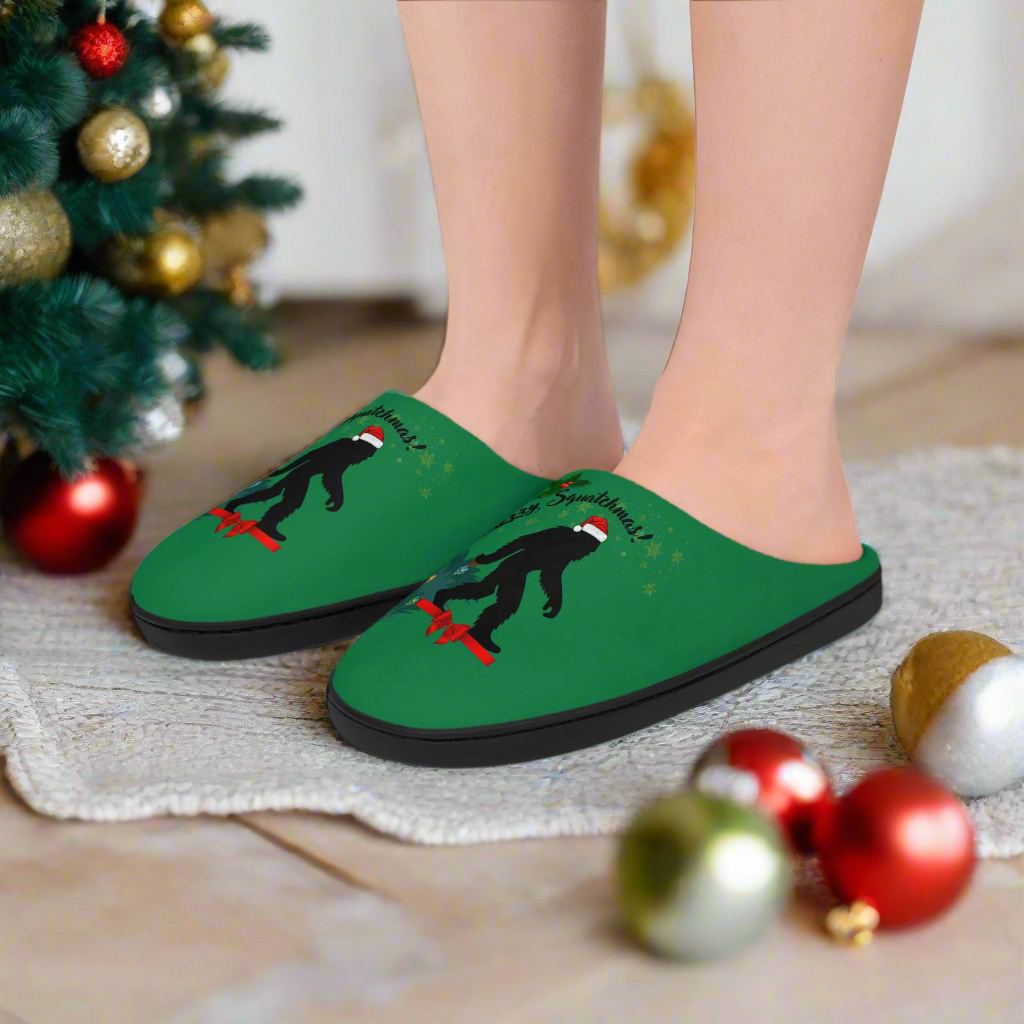 Merry Squatchmas - Women's Slippers