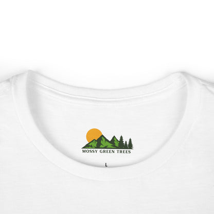 Women’s Mountain Landscape Tee — Retro Forest Graphic T-Shirt